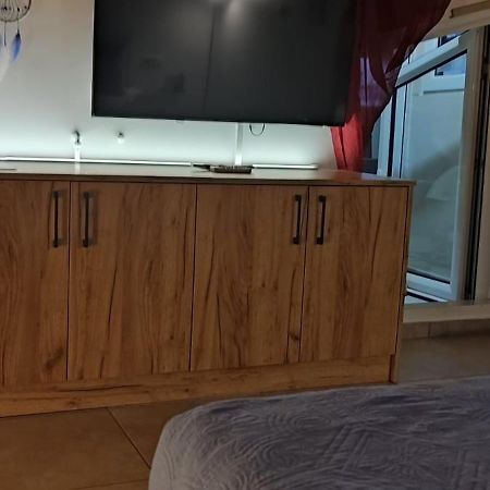 Adriana'S Loft Apartment Патра Екстериор снимка